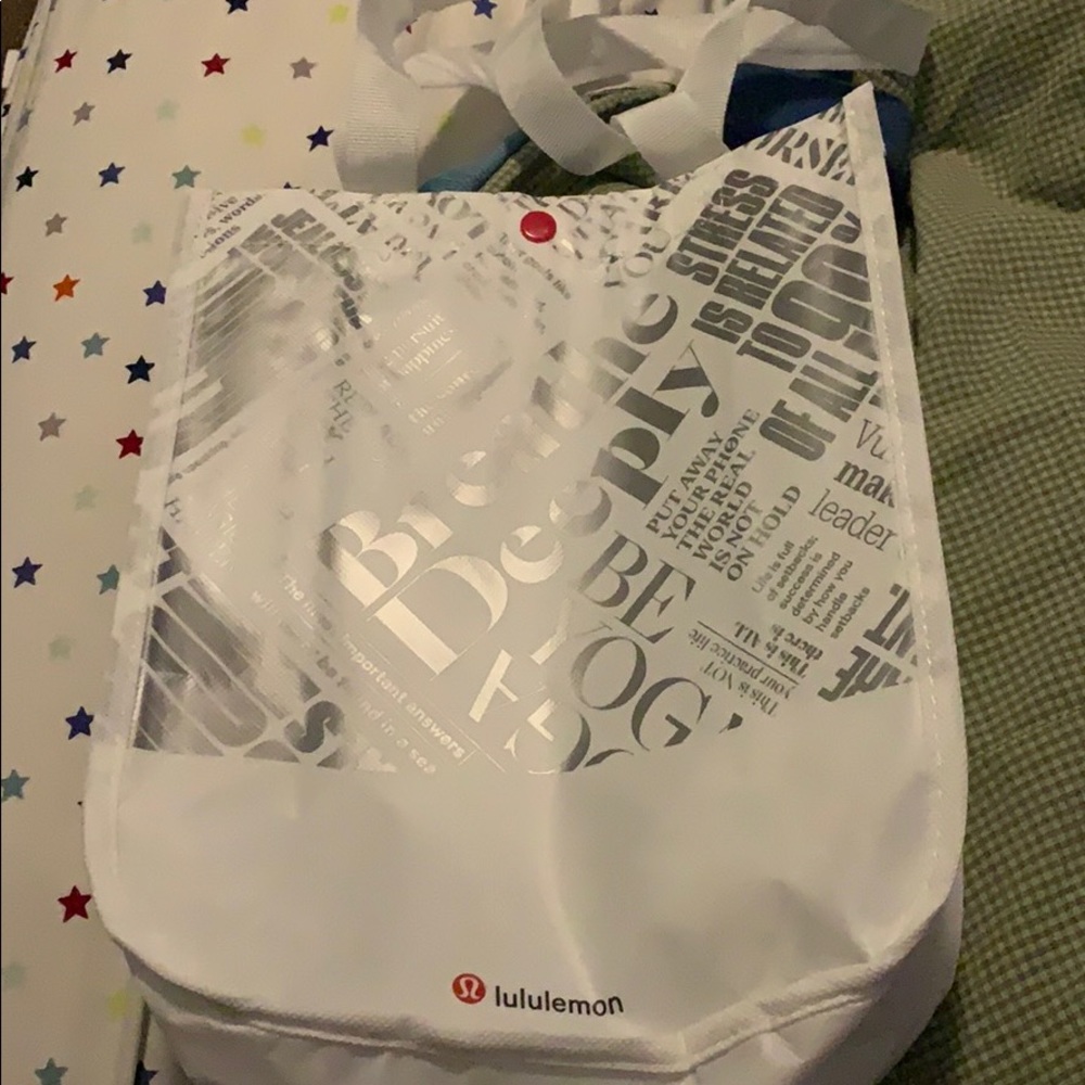 White lulu bag